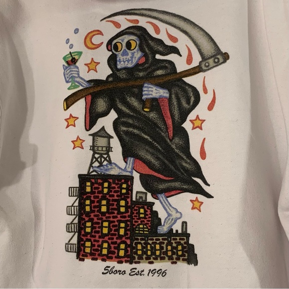 5BORO INDEPENDENT TRADING CO DEATH CITY NIGHT BACK GRAPHIC HOODIE SIZE LARGE - Picture 2 of 10